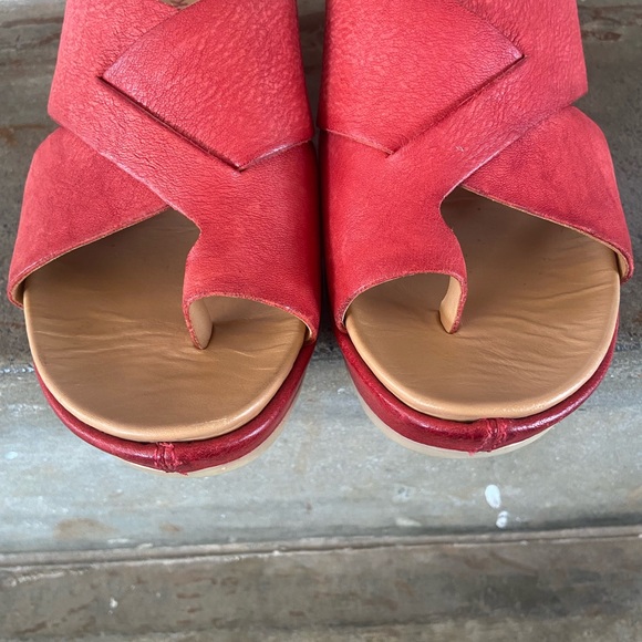 Kork-Ease Baja Sport Red Platform Slide Sandals - Picture 5 of 8